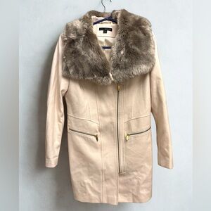 Via Spiga Cream Trench Coat with Faux Fur Collar